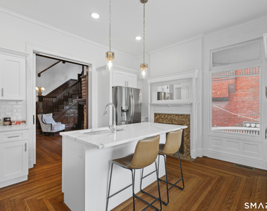 131 Dwight Street - Photo Thumbnail 8