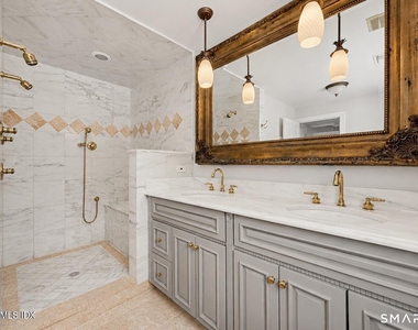 97 Riverside Avenue - Photo Thumbnail 7