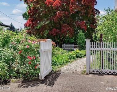 97 Riverside Avenue - Photo Thumbnail 12