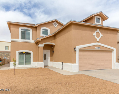 12233 Iverson Court - Photo Thumbnail 2