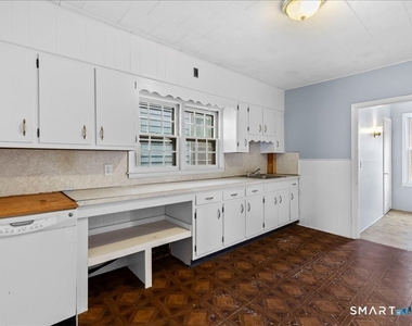 191 Willow Street - Photo Thumbnail 6
