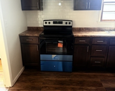 188 Edna Avenue - Photo Thumbnail 12