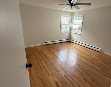 188 Edna Avenue - Photo Thumbnail 8