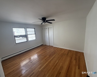 188 Edna Avenue - Photo Thumbnail 7