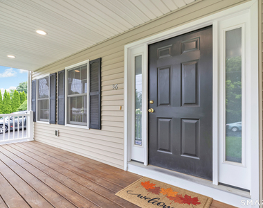 36 Pawtucket Avenue - Photo Thumbnail 1