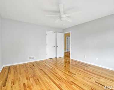 36 Pawtucket Avenue - Photo Thumbnail 32