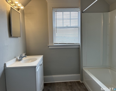 1810 Dixwell Avenue - Photo Thumbnail 9