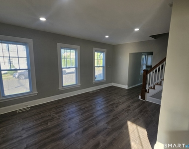 1810 Dixwell Avenue - Photo Thumbnail 4