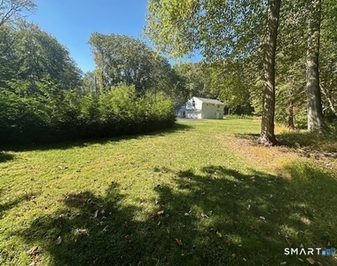 21 Half Mile Common - Photo Thumbnail 6