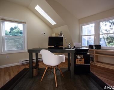 914 Pine Creek Road - Photo Thumbnail 5