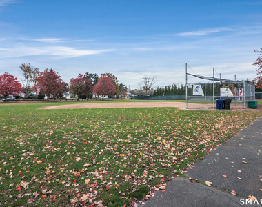 7 Hawkins Avenue - Photo Thumbnail 4