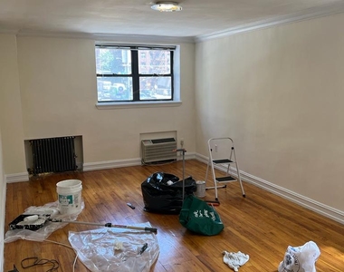 238 East 36th Street - Photo Thumbnail 1
