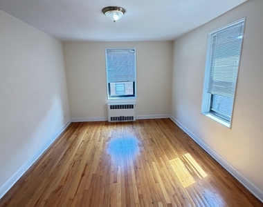 34-21 77th Street - Photo Thumbnail 16