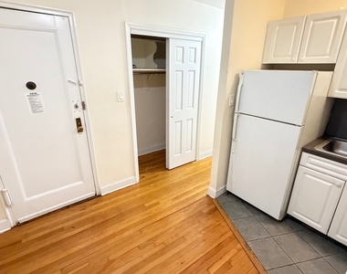 34-21 77th Street - Photo Thumbnail 5