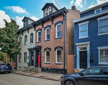 617 Avery St - Photo Thumbnail 1