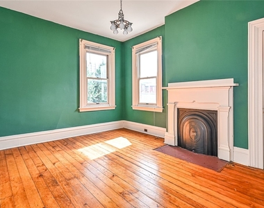 617 Avery St - Photo Thumbnail 18