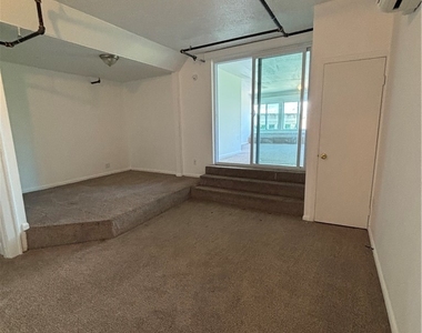 3917 Perrysville Ave Unit 4 - Photo Thumbnail 13