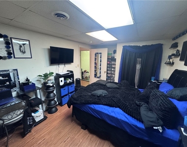 713 Freeport Rd - Photo Thumbnail 12