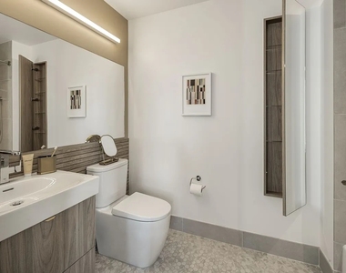 550 10th Avenue - Photo Thumbnail 7