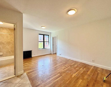 57 Herkimer street - Photo Thumbnail 2