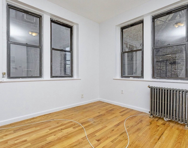 57 Herkimer Street - Photo Thumbnail 2