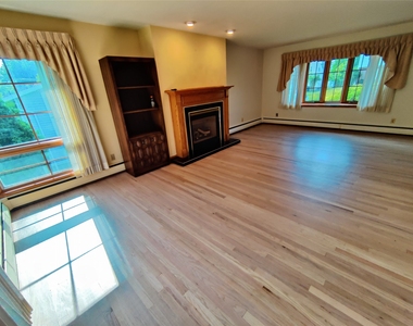 3112 Belmont Avenue - Photo Thumbnail 3