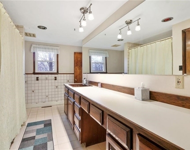 5336 Caughdenoy Road - Photo Thumbnail 3