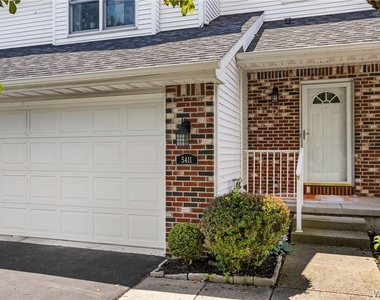 5411 Village Station Circle - Photo Thumbnail 2