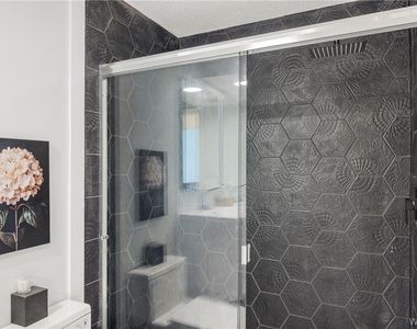 5411 Village Station Circle - Photo Thumbnail 24