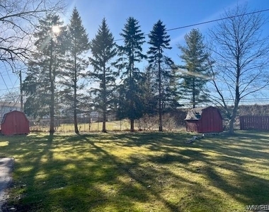 199 Fairgreen Drive - Photo Thumbnail 14