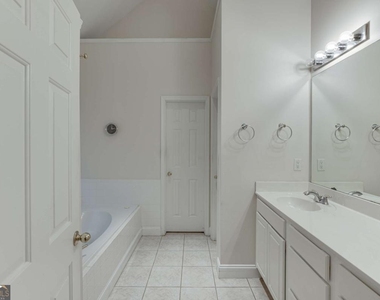 6440 Deep Woods Court - Photo Thumbnail 23