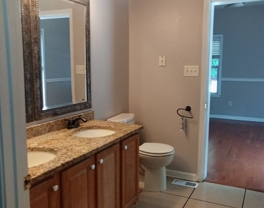 403 St Dunstans Court - Photo Thumbnail 39