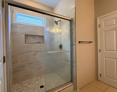 403 St Dunstans Court - Photo Thumbnail 35