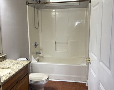 403 St Dunstans Court - Photo Thumbnail 34