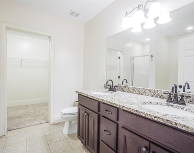 315 North Main Street - Photo Thumbnail 12