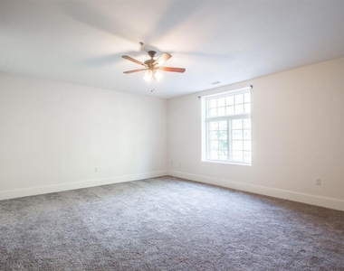 315 North Main Street - Photo Thumbnail 9