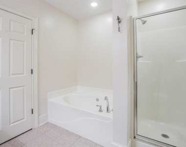 315 North Main Street - Photo Thumbnail 13