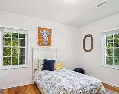 1118 Donnelly Avenue Sw - Photo Thumbnail 5