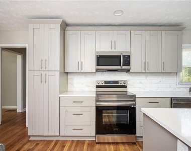 2823 Mcafee Road - Photo Thumbnail 10