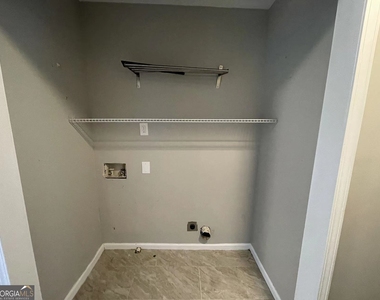 1437 Shiloh Way Nw - Photo Thumbnail 17