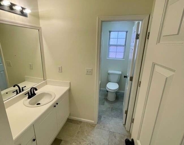 1983 Sand Dollar Court Sw - Photo Thumbnail 6