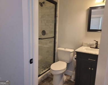 5246 W Mountain Street - Photo Thumbnail 10
