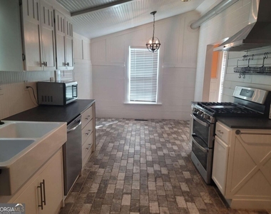 5246 W Mountain Street - Photo Thumbnail 5