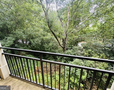 490 Barnett Shoals Road - Photo Thumbnail 5