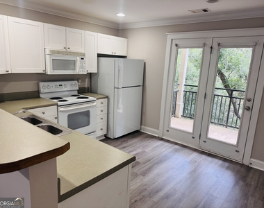 490 Barnett Shoals Road - Photo Thumbnail 3