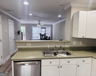 490 Barnett Shoals Road - Photo Thumbnail 6