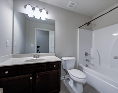 2039 Teagen Court - Photo Thumbnail 16