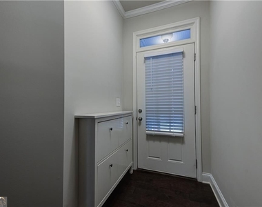 2039 Teagen Court - Photo Thumbnail 7