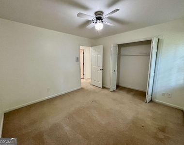 4160 Creekwood Drive - Photo Thumbnail 18