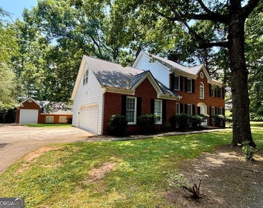 4160 Creekwood Drive - Photo Thumbnail 1